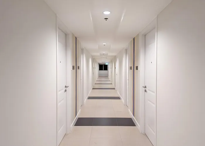 Apartment Bright & Cozy In Commonwealth, Up Diliman Manila