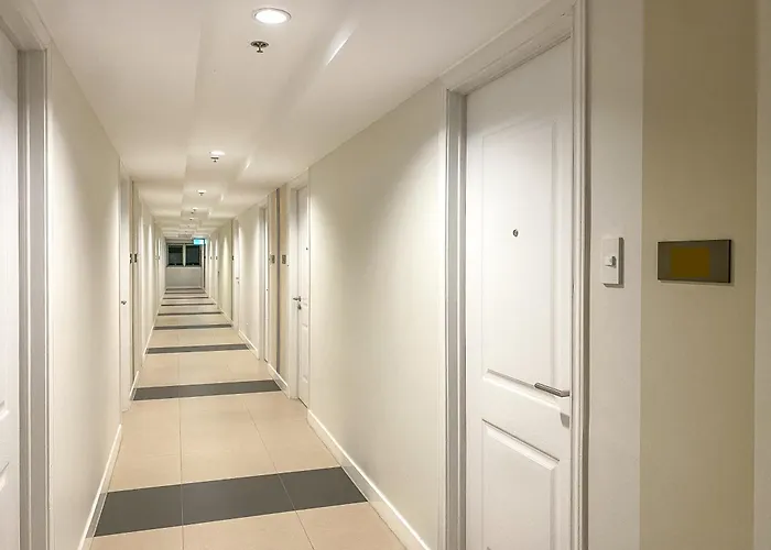 Bright & Cozy In Commonwealth, Up Diliman Apartment Manila