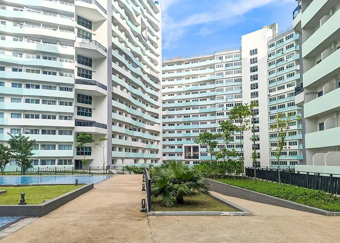 Bright & Cozy In Commonwealth, Up Diliman * Manila